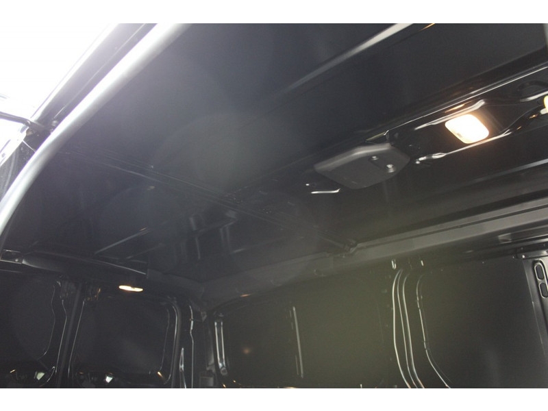 Opel Vivaro L3 2,0 180pk AT  Opel Vivaro L3 2,0 180pk AT