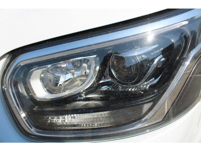 Ford E-Transit Trend 350 L2H2 198KW RWD 68KWH  elektrisch Ford E-Transit Trend 350 L2H2 198KW RWD 68KWH  elektrisch