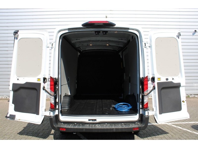 Ford E-Transit Trend 350 L2H2 198KW RWD 68KWH  elektrisch Ford E-Transit Trend 350 L2H2 198KW RWD 68KWH  elektrisch