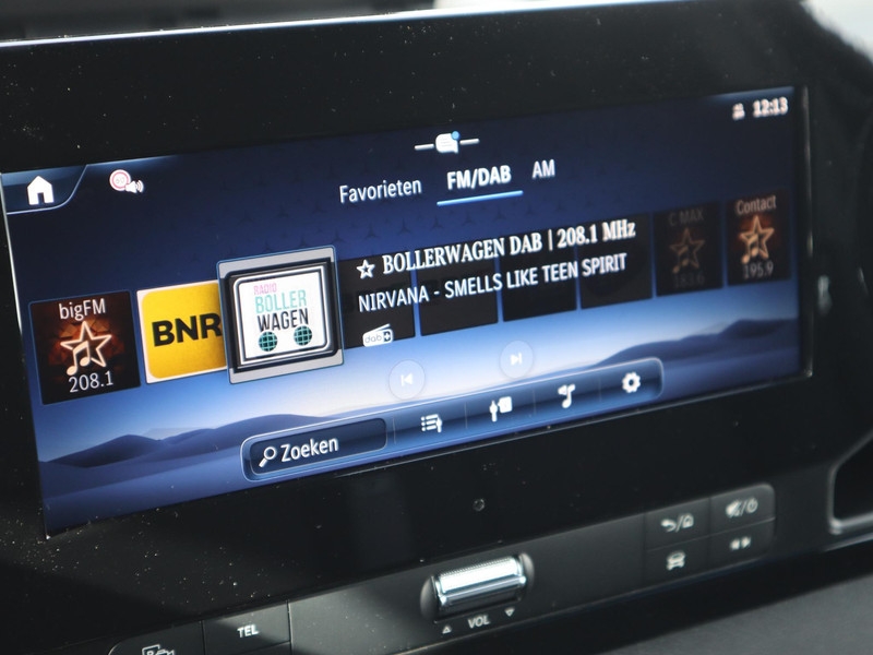 Mercedes-Benz Sprinter 319 CDI L2H2 SELECT DISTRONIC - LED - ALARM SCM 3 - 2X SCHUIFDEUR  Mercedes-Benz Sprinter 319 CDI L2H2 SELECT DISTRONIC - LED - ALARM SCM 3 - 2X SCHUIFDEUR