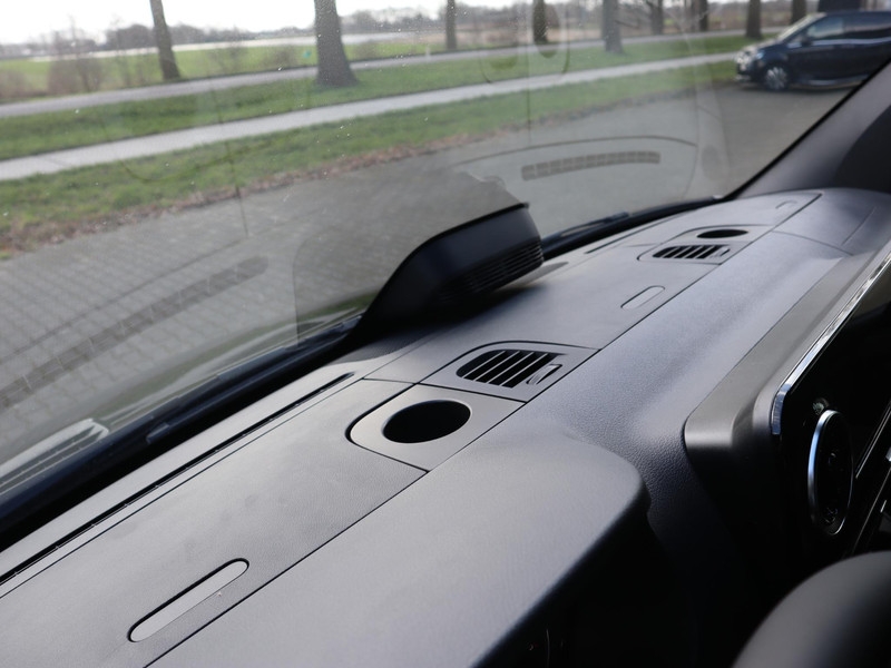 Mercedes-Benz Sprinter 319 CDI L2H2 SELECT DISTRONIC - LED - ALARM SCM 3 - 2X SCHUIFDEUR  Mercedes-Benz Sprinter 319 CDI L2H2 SELECT DISTRONIC - LED - ALARM SCM 3 - 2X SCHUIFDEUR