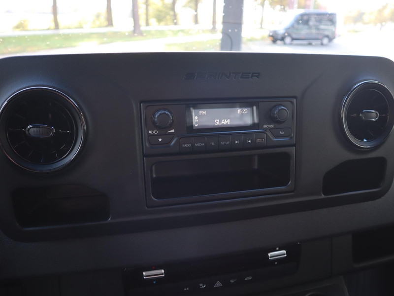 Mercedes-Benz Sprinter 519 CDI WB 4.32m OPEN LAADBAK  Mercedes-Benz Sprinter 519 CDI WB 4.32m OPEN LAADBAK