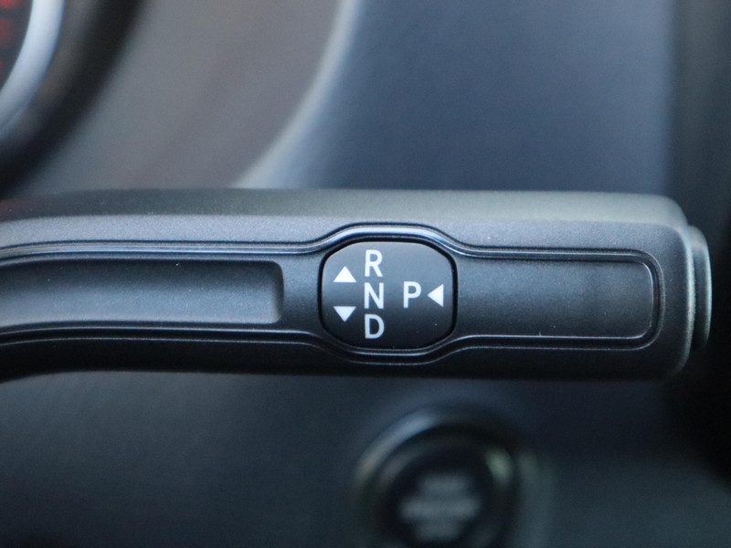 Mercedes-Benz Sprinter 319 1.9 CDI L2 Pro DISTRONIC 3,5T AHW 360gr. CAMERA NAVI Mercedes-Benz Sprinter 319 1.9 CDI L2 Pro DISTRONIC 3,5T AHW 360gr. CAMERA NAVI