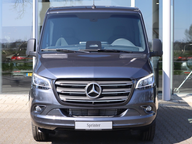 Mercedes-Benz Sprinter 319 1.9 CDI L2 Pro DISTRONIC 3,5T AHW 360gr. CAMERA NAVI Mercedes-Benz Sprinter 319 1.9 CDI L2 Pro DISTRONIC 3,5T AHW 360gr. CAMERA NAVI
