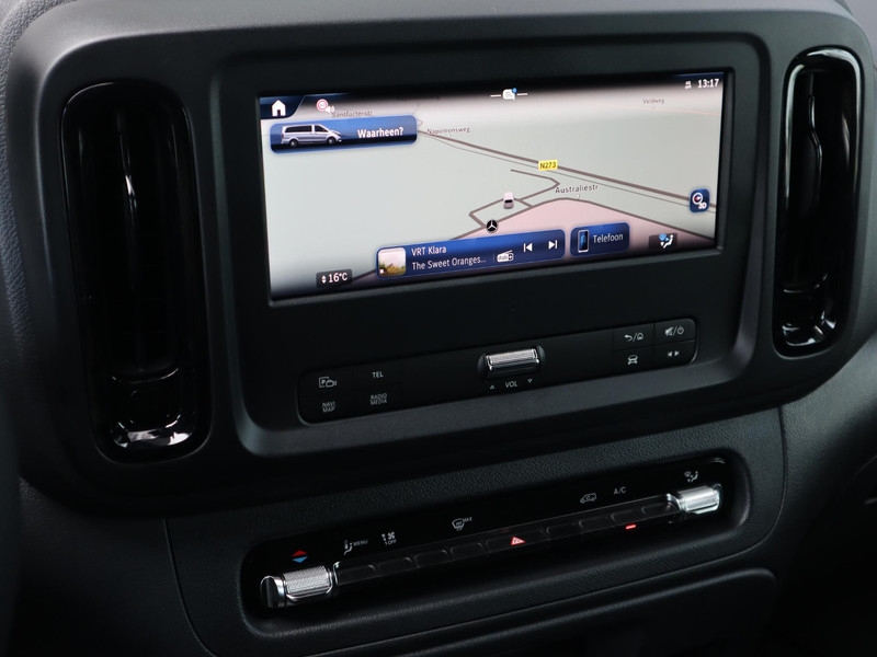 Mercedes-Benz Vito 114 CDI L2 Pro NAVI CARPLAY ANDROID AUTO TREKHAAK 2500KG ALARMKLASSE SCM3 Mercedes-Benz Vito 114 CDI L2 Pro NAVI CARPLAY ANDROID AUTO TREKHAAK 2500KG ALARMKLASSE SCM3