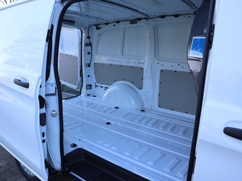 Mercedes-Benz Vito 114 CDI L2 Pro NAVI PARKEERPAKKET TREKHAAK Mercedes-Benz Vito 114 CDI L2 Pro NAVI PARKEERPAKKET TREKHAAK