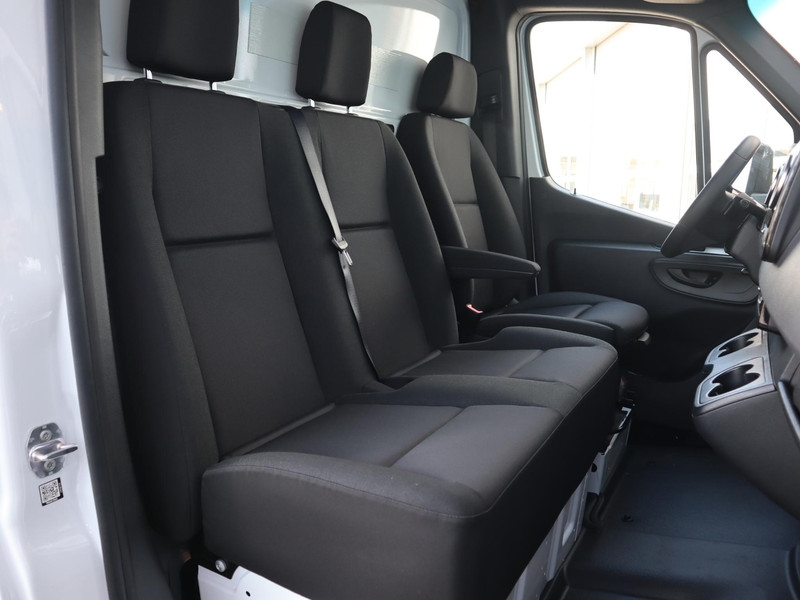 Mercedes-Benz Sprinter 517 1.9 CDI L3 Pro 3.5T BAKWAGEN BAKWAGEN NAVI VOORBER. 3.5T AHW Mercedes-Benz Sprinter 517 1.9 CDI L3 Pro 3.5T BAKWAGEN BAKWAGEN NAVI VOORBER. 3.5T AHW