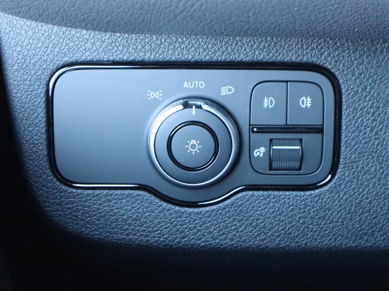 Mercedes-Benz Sprinter 319 CDI L2H2 Mercedes-Benz Sprinter 319 CDI L2H2