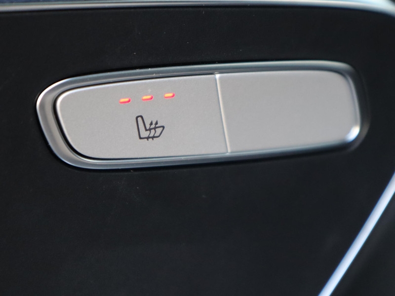 Mercedes-Benz EQV 300 L3 8 Pers. 365km WLTP elektrisch Mercedes-Benz EQV 300 L3 8 Pers. 365km WLTP elektrisch