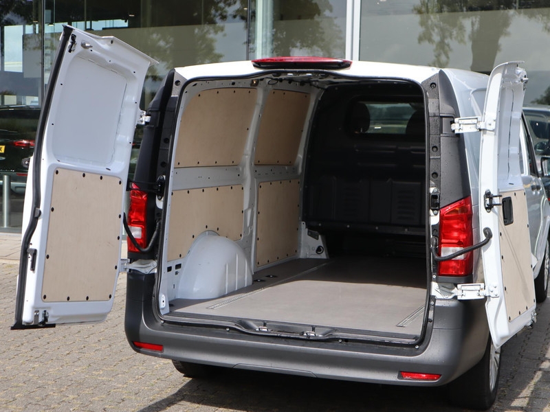 Mercedes-Benz Vito 116 CDI XL FACELIFT AUT. A.DEUREN Mercedes-Benz Vito 116 CDI XL FACELIFT AUT. A.DEUREN