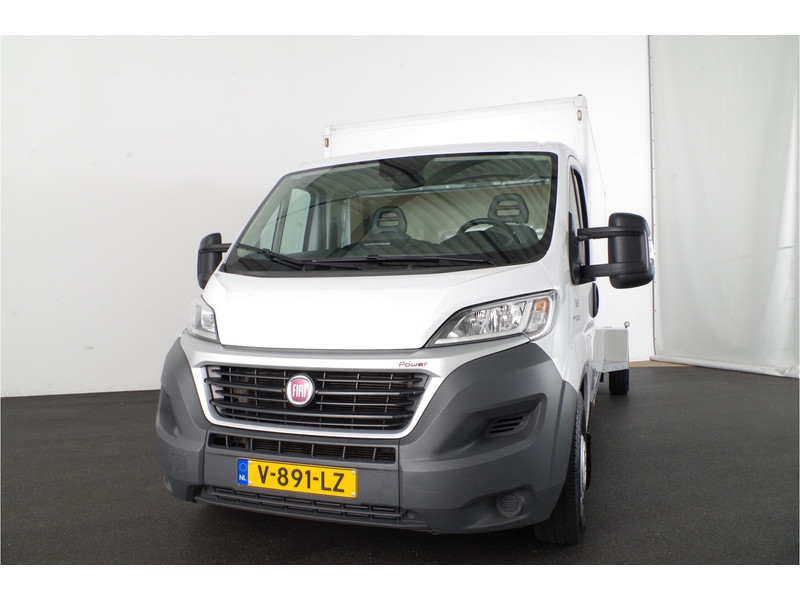 Fiat Ducato 35t > Veewagen/laadbak/slaap cabine/keuze 2/3zit/wielbasis 480cm/bakwagen + cabine meubelbak  Fiat Ducato 35t > Veewagen/laadbak/slaap cabine/keuze 2/3zit/wielbasis 480cm/bakwagen + cabine meubelbak