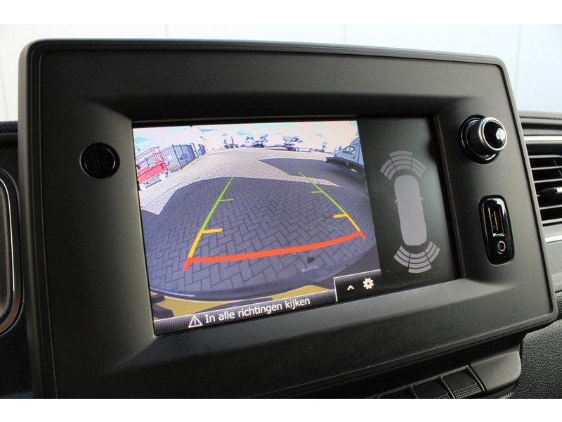 Renault Master T35 2.3 dCi 150 L2H2 Energy Work Edition > 150pk/Dubbele schuifdeur/Camera/Trekhaak/Imperiaal  Renault Master T35 2.3 dCi 150 L2H2 Energy Work Edition > 150pk/Dubbele schuifdeur/Camera/Trekhaak/Imperiaal