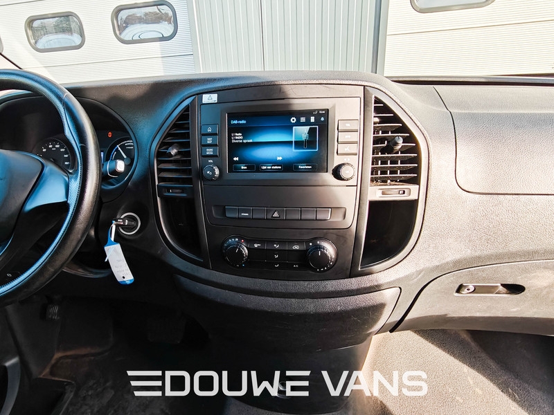 Mercedes-Benz eVito L2 DAB Camera Stoelverwarming Airco  elektrisch Mercedes-Benz eVito L2 DAB Camera Stoelverwarming Airco  elektrisch