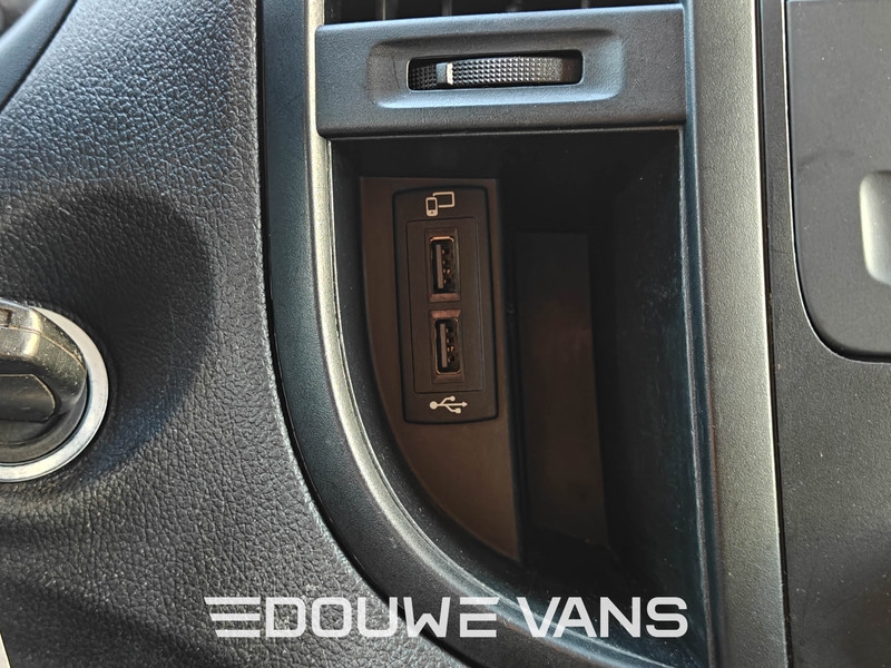 Mercedes-Benz eVito L2 DAB Camera Stoelverwarming Airco  elektrisch Mercedes-Benz eVito L2 DAB Camera Stoelverwarming Airco  elektrisch