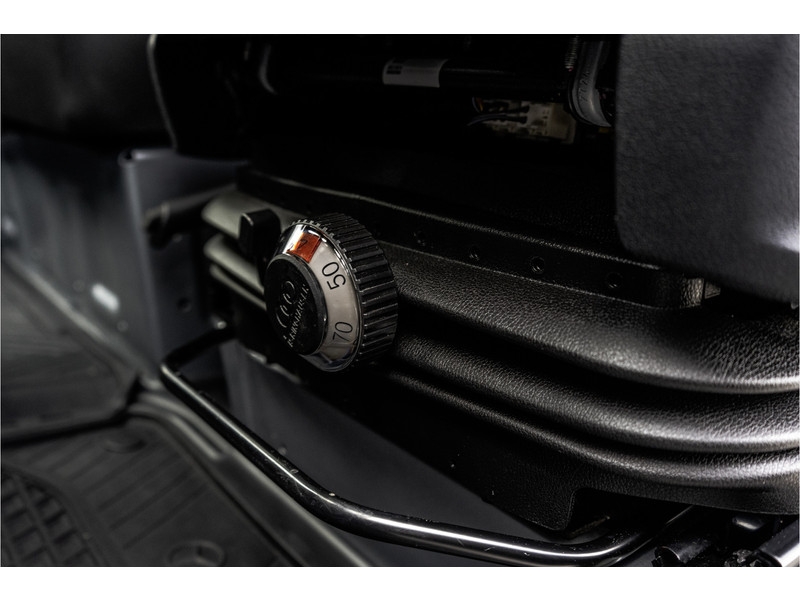 Mercedes-Benz Sprinter 317 CDI L2H2 | Automaat met Flippers | Mbux | Camera | CarPlay | Navi | Climate | Cruise | PDC | Eur  Mercedes-Benz Sprinter 317 CDI L2H2 | Automaat met Flippers | Mbux | Camera | CarPlay | Navi | Climate | Cruise | PDC | Eur