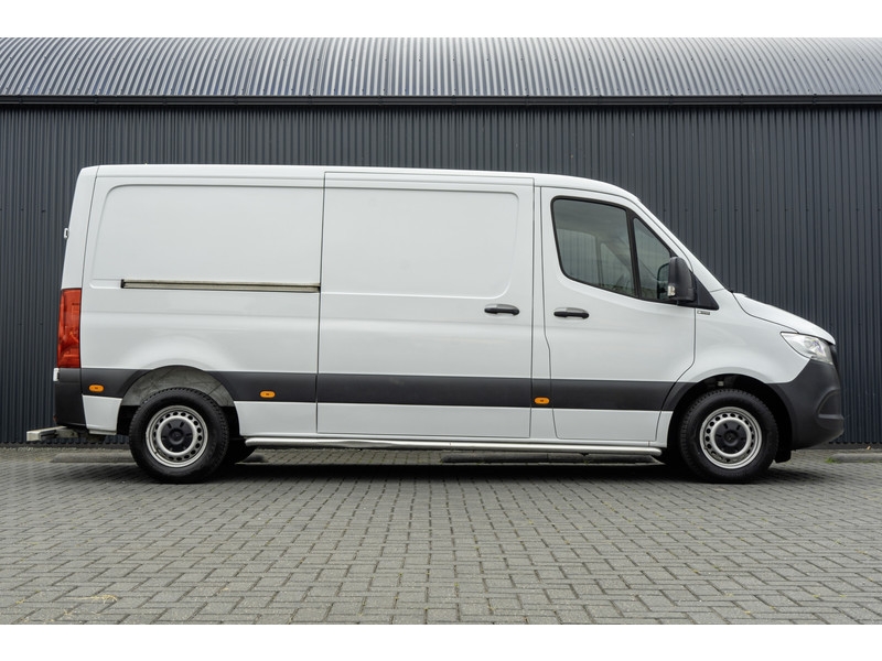 Mercedes-Benz Sprinter 311 CDI L2H1 | Camera | Mbux | CarPlay | Navi | Climate | Euro 6  Mercedes-Benz Sprinter 311 CDI L2H1 | Camera | Mbux | CarPlay | Navi | Climate | Euro 6