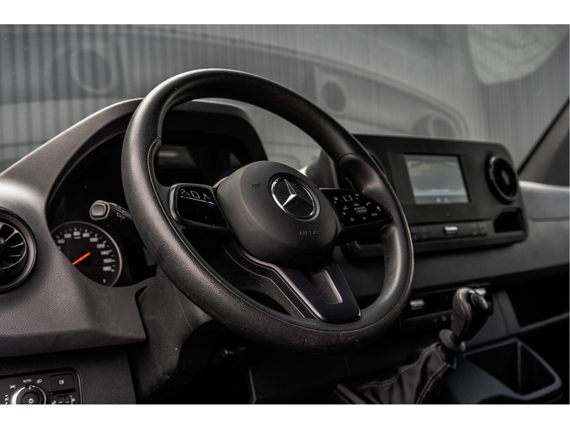 Mercedes-Benz Sprinter 311 CDI L2H1 | Camera | Mbux | CarPlay | Navi | Climate | Euro 6  Mercedes-Benz Sprinter 311 CDI L2H1 | Camera | Mbux | CarPlay | Navi | Climate | Euro 6