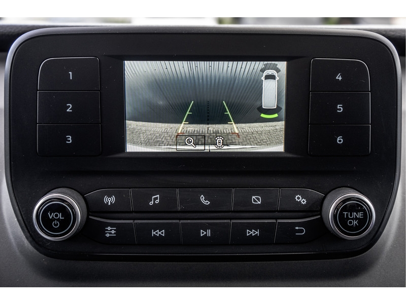 Ford Transit 2.0 TDCI L2H2 | Automaat | Euro 6 | Cruise | Airco | PDC  Ford Transit 2.0 TDCI L2H2 | Automaat | Euro 6 | Cruise | Airco | PDC