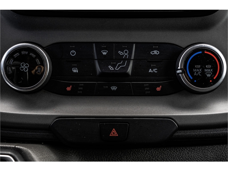 Ford Transit 2.0 TDCI L2H2 | Automaat | Euro 6 | Cruise | Airco | PDC  Ford Transit 2.0 TDCI L2H2 | Automaat | Euro 6 | Cruise | Airco | PDC