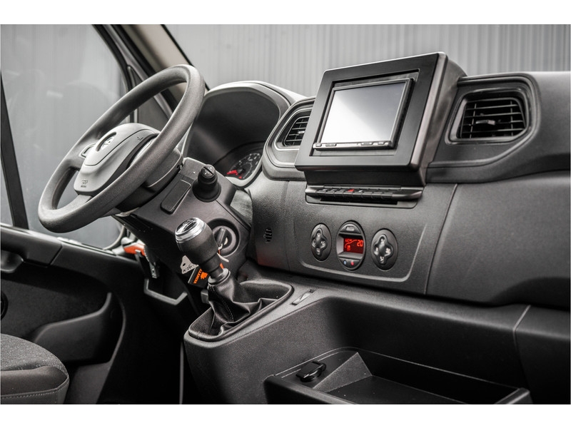 Opel Movano **2.3 Turbo | Bakwagen met Laadklep | 146 PK | Laadvermogen: 1203KG | Cruise | Navigatie | MF Stuur*  Opel Movano **2.3 Turbo | Bakwagen met Laadklep | 146 PK | Laadvermogen: 1203KG | Cruise | Navigatie | MF Stuur*