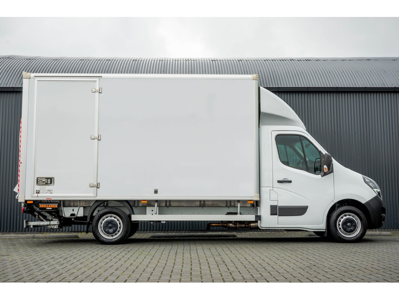 Opel Movano **2.3 Turbo | Bakwagen met Laadklep | 146 PK | Laadvermogen: 1203KG | Cruise | Navigatie | MF Stuur*  Opel Movano **2.3 Turbo | Bakwagen met Laadklep | 146 PK | Laadvermogen: 1203KG | Cruise | Navigatie | MF Stuur*