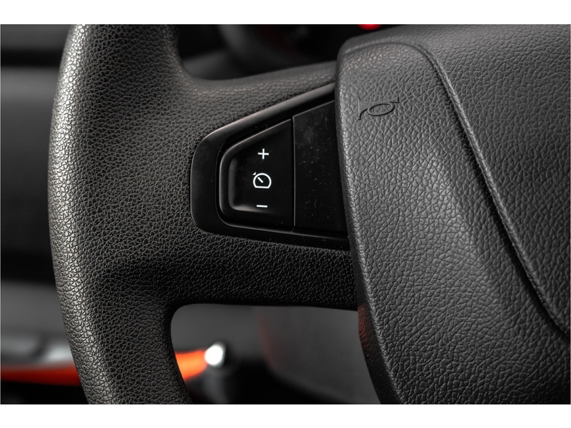 Opel Movano **2.3 Turbo | Bakwagen met Laadklep | 146 PK | Laadvermogen: 1203KG | Cruise | Navigatie | MF Stuur*  Opel Movano **2.3 Turbo | Bakwagen met Laadklep | 146 PK | Laadvermogen: 1203KG | Cruise | Navigatie | MF Stuur*