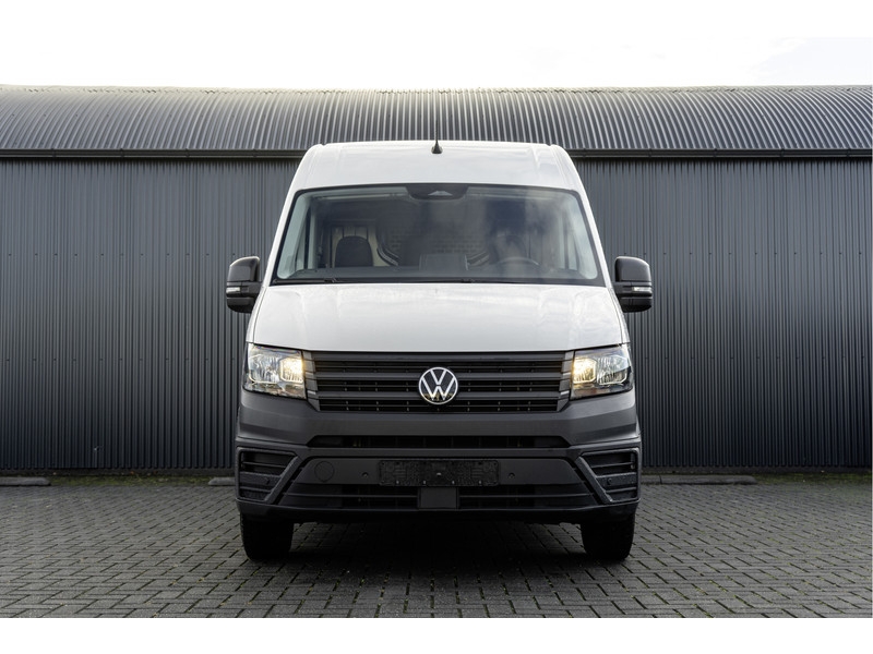 Volkswagen Crafter 35 TDI | L4H3 | NW Model | 140PK | Camera | CarPlay | Navigatie | Climate | PDC | Euro 6  Volkswagen Crafter 35 TDI | L4H3 | NW Model | 140PK | Camera | CarPlay | Navigatie | Climate | PDC | Euro 6