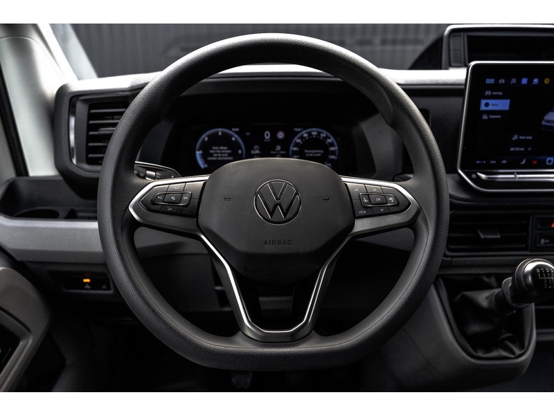 Volkswagen Crafter 35 TDI | L4H3 | NW Model | 140PK | Camera | CarPlay | Navigatie | Climate | PDC | Euro 6  Volkswagen Crafter 35 TDI | L4H3 | NW Model | 140PK | Camera | CarPlay | Navigatie | Climate | PDC | Euro 6