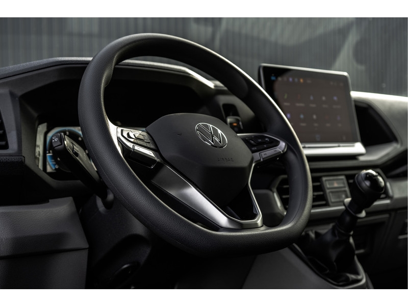 Volkswagen Crafter 2.0TDI 140PK 30 TDI | L3H2 | NW Model | Navi | CarPlay | Camera | Cruise | Climate | PDC | Euro 6 Volkswagen Crafter 2.0TDI 140PK 30 TDI | L3H2 | NW Model | Navi | CarPlay | Camera | Cruise | Climate | PDC | Euro 6