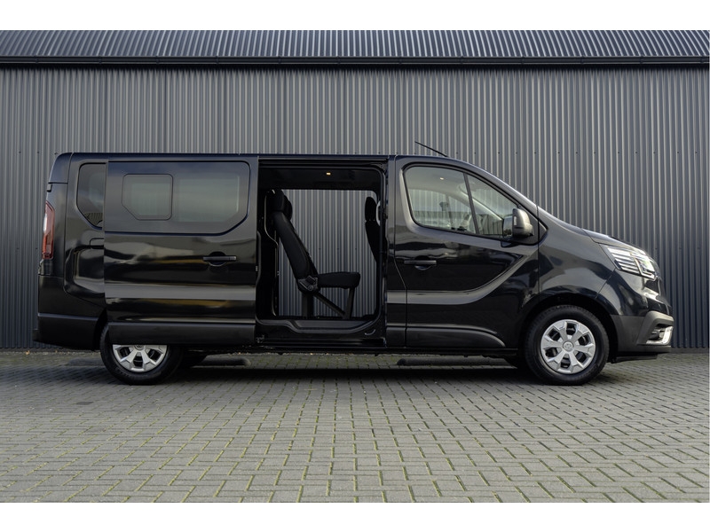 Renault Trafic dCi | L2H1 | 9-Zits| EX BTW/BPM | LED | Camera | Navi | Cruise | Airco | Zijschuifdeur R+L | PDC | E Renault Trafic dCi | L2H1 | 9-Zits| EX BTW/BPM | LED | Camera | Navi | Cruise | Airco | Zijschuifdeur R+L | PDC | E