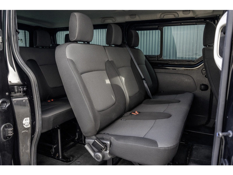 Renault Trafic dCi | L2H1 | 9-Zits| EX BTW/BPM | LED | Camera | Navi | Cruise | Airco | Zijschuifdeur R+L | PDC | E Renault Trafic dCi | L2H1 | 9-Zits| EX BTW/BPM | LED | Camera | Navi | Cruise | Airco | Zijschuifdeur R+L | PDC | E