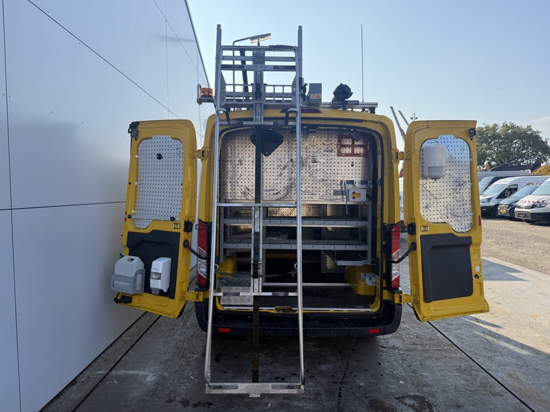 Ford Transit 350 2.0 TDCI L2H2 Trend Elektrisch Imperiaal Volledige Carval Inbouw Airco Cruise Control Camera Nav Ford Transit 350 2.0 TDCI L2H2 Trend Elektrisch Imperiaal Volledige Carval Inbouw Airco Cruise Control Camera Nav