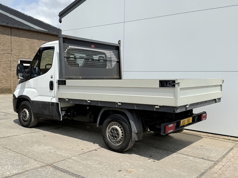 Iveco Daily 35S14 2.3 Open Laadbak Pritische Airco Cruise Control Lucht Geveerde Stoel  Iveco Daily 35S14 2.3 Open Laadbak Pritische Airco Cruise Control Lucht Geveerde Stoel