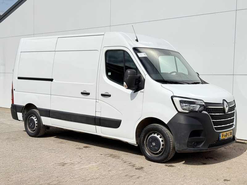Renault Master T33 2.3 DCI 135PK L2H2 Airco Cruise Control Parkeersensoren LED  Renault Master T33 2.3 DCI 135PK L2H2 Airco Cruise Control Parkeersensoren LED