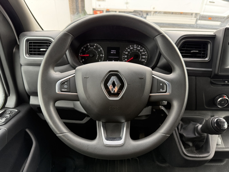 Renault Master T33 2.3 DCI 135PK L2H2 Airco Cruise Control Parkeersensoren LED  Renault Master T33 2.3 DCI 135PK L2H2 Airco Cruise Control Parkeersensoren LED
