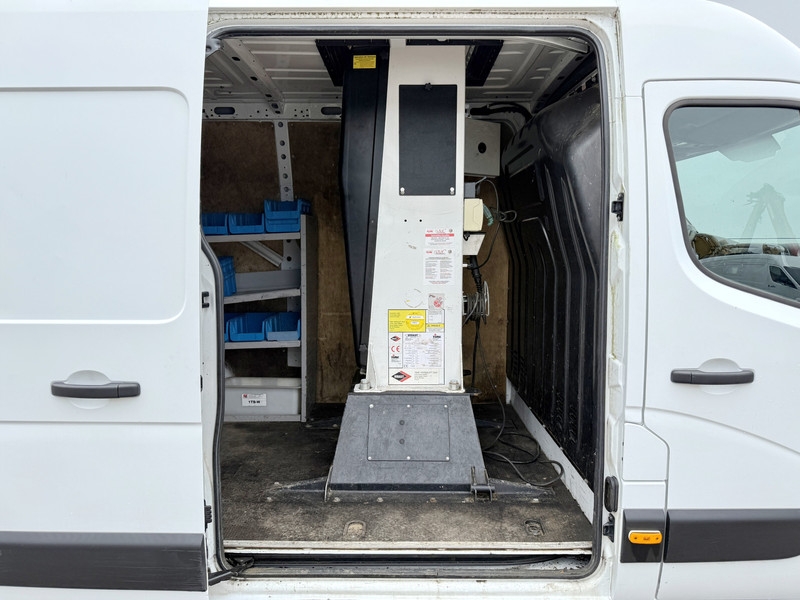 Renault Master T35 2.3 DCi Hoogwerker Hubarbeitsbuhne 12,5 Meter Versalift Airco Cruise Control  Renault Master T35 2.3 DCi Hoogwerker Hubarbeitsbuhne 12,5 Meter Versalift Airco Cruise Control