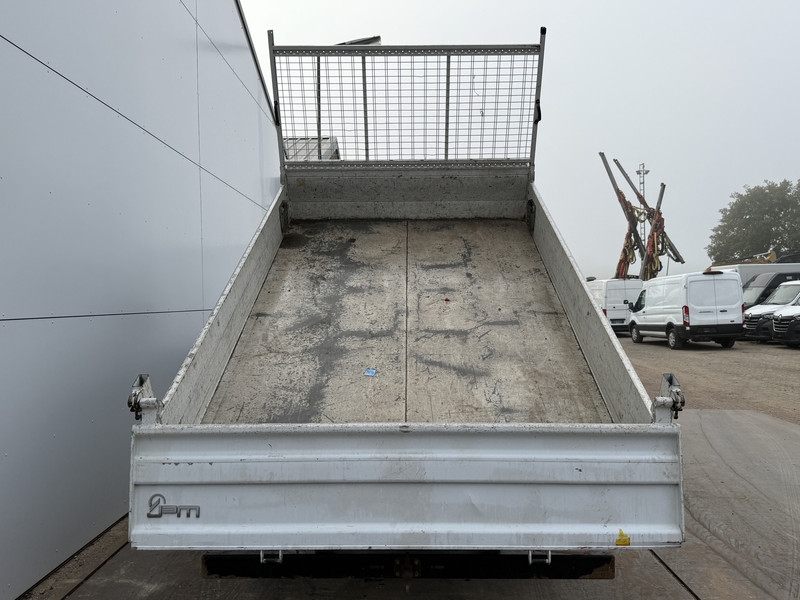 Iveco Daily 35C14 2.3 Dubbele Cabine Dubbellucht 7 Stoelen Airco Cruise Control Trekhaak 3.5t Tipper Benne Kippe Iveco Daily 35C14 2.3 Dubbele Cabine Dubbellucht 7 Stoelen Airco Cruise Control Trekhaak 3.5t Tipper Benne Kippe