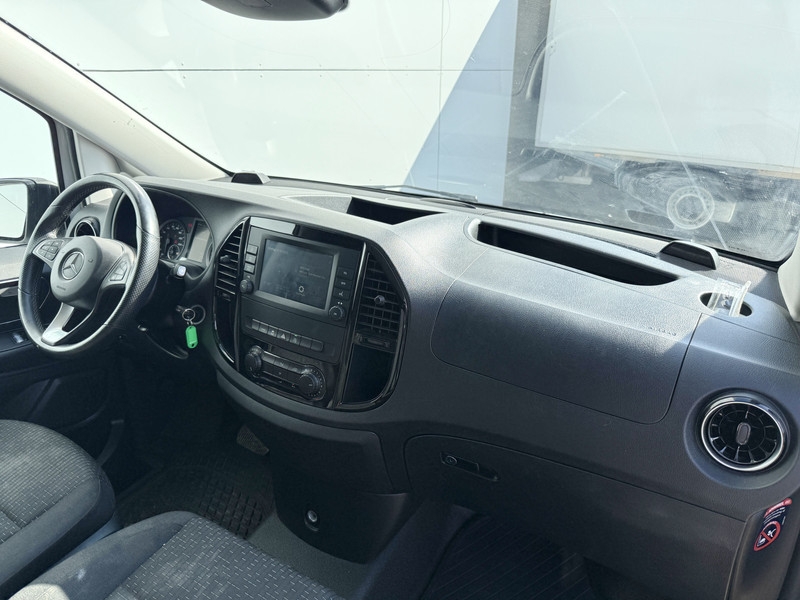Mercedes-Benz Vito 114 2.1 CDI Automaat Climate Control Cruise Control Parkeersensoren voor achter Apple Carplay Androi Mercedes-Benz Vito 114 2.1 CDI Automaat Climate Control Cruise Control Parkeersensoren voor achter Apple Carplay Androi