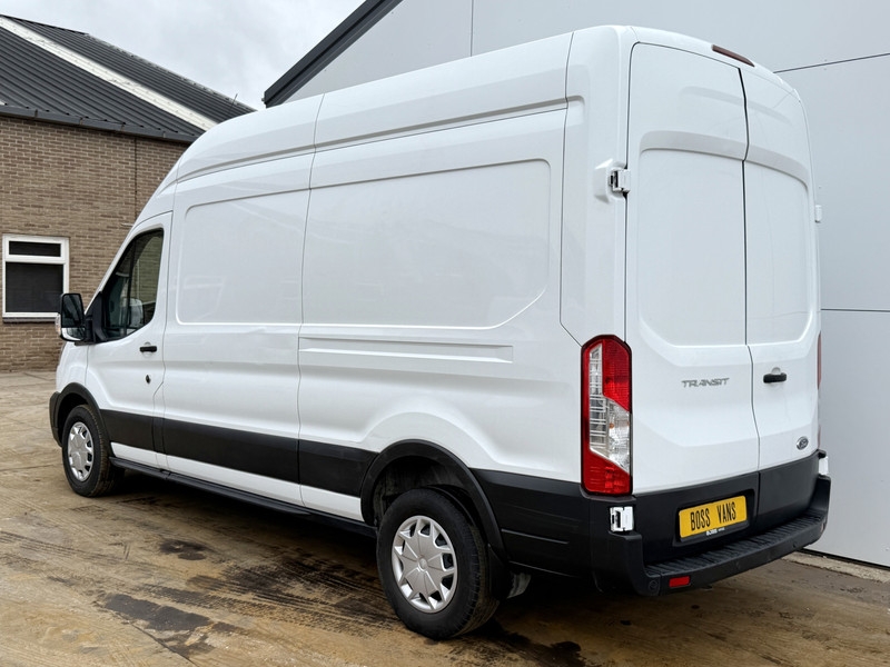 Ford Transit 350 2.0 TDCI 170PK L3H3 170PK Airco Cruise Control Parkeersensoren voor achter  Ford Transit 350 2.0 TDCI 170PK L3H3 170PK Airco Cruise Control Parkeersensoren voor achter