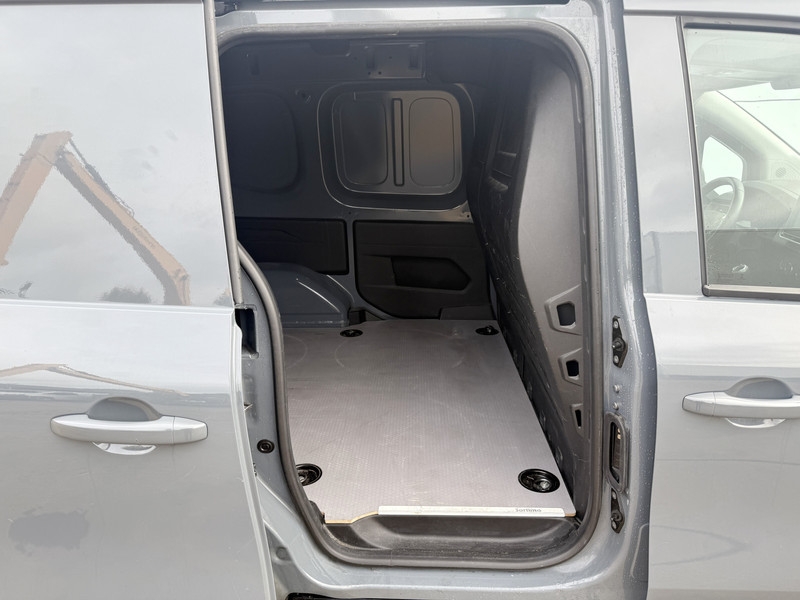 Nissan Townstar N-Connecta 1.3 130PK **Benzine** L1H1 Airco Carplay Cruise Control Trekhaak Keyless Start Stoelverwa  Nissan Townstar N-Connecta 1.3 130PK **Benzine** L1H1 Airco Carplay Cruise Control Trekhaak Keyless Start Stoelverwa