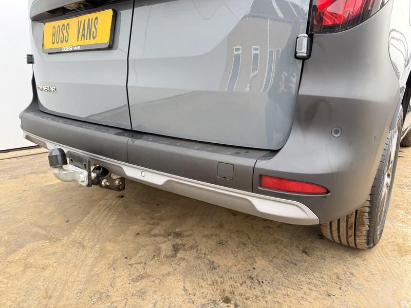 Nissan Townstar N-Connecta 1.3 130PK **Benzine** L1H1 Airco Carplay Cruise Control Trekhaak Keyless Start Stoelverwa  Nissan Townstar N-Connecta 1.3 130PK **Benzine** L1H1 Airco Carplay Cruise Control Trekhaak Keyless Start Stoelverwa