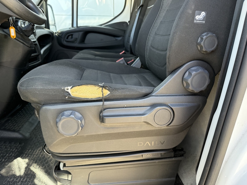 Iveco Daily 35S14 L2H2 Airco Cruise Control 3.5t Trekgewicht Euro 6  Iveco Daily 35S14 L2H2 Airco Cruise Control 3.5t Trekgewicht Euro 6