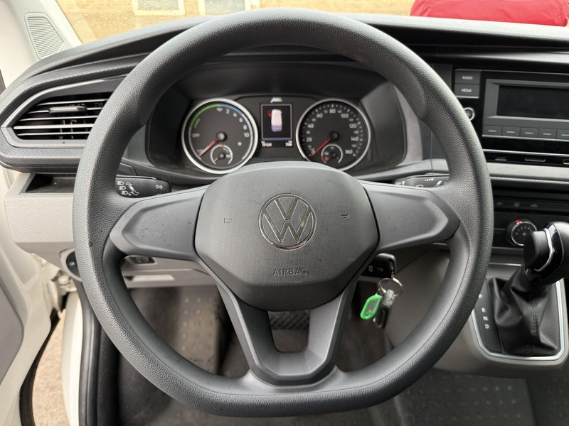 Volkswagen e-Transporter 113PK 138KM WLTP 37,3kWh 100% Elektrisch ABT E-transporter 3 Stoelen Airco Parkeersensoren voor achter  elektrisch Volkswagen e-Transporter 113PK 138KM WLTP 37,3kWh 100% Elektrisch ABT E-transporter 3 Stoelen Airco Parkeersensoren voor achter  elektrisch