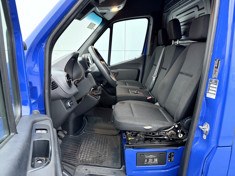 Mercedes-Benz Sprinter 311 2.1 CDI L2H2 Climate Control Carplay ESP Parkeersensoren achter Mercedes-Benz Sprinter 311 2.1 CDI L2H2 Climate Control Carplay ESP Parkeersensoren achter