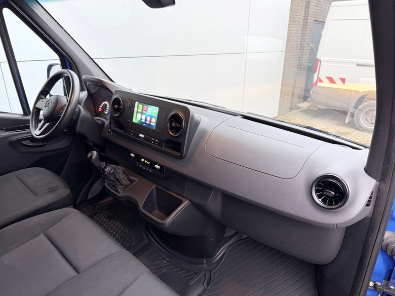 Mercedes-Benz Sprinter 311 2.1 CDI L2H2 Climate Control Carplay ESP Parkeersensoren achter Mercedes-Benz Sprinter 311 2.1 CDI L2H2 Climate Control Carplay ESP Parkeersensoren achter