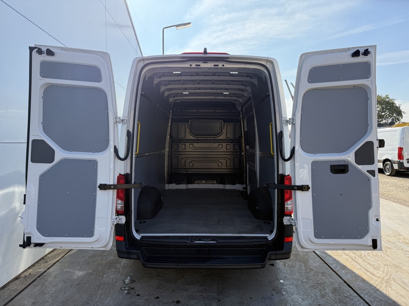 MAN TGE 3.140 2.0 TDI L3H3 Carplay Camera (Gratis NL kenteken) MAN TGE 3.140 2.0 TDI L3H3 Carplay Camera (Gratis NL kenteken)