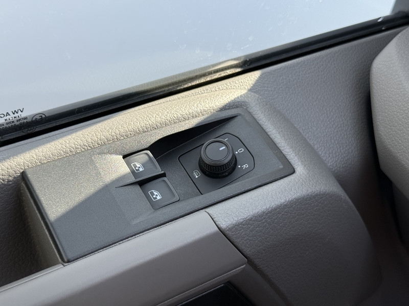 MAN TGE 3.140 2.0 TDI L3H3 Carplay Camera (Gratis NL kenteken) MAN TGE 3.140 2.0 TDI L3H3 Carplay Camera (Gratis NL kenteken)