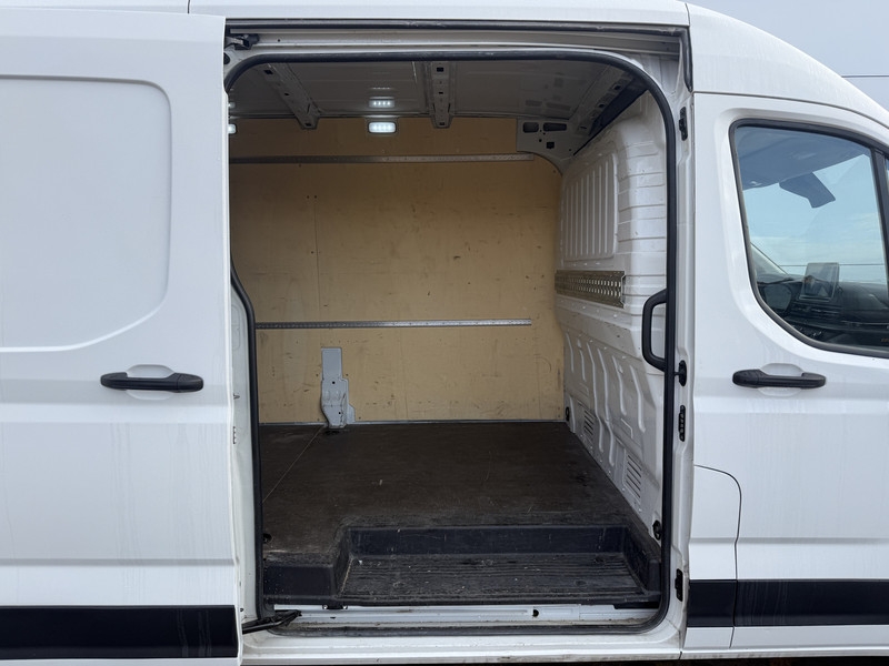 Maxus Deliver 9 2.0 CiT 150PK **Fabrieksgarantie tot 03-2029 / 100.000KM** L3H2 Airco Cruise Control Lane Assist LED Maxus Deliver 9 2.0 CiT 150PK **Fabrieksgarantie tot 03-2029 / 100.000KM** L3H2 Airco Cruise Control Lane Assist LED