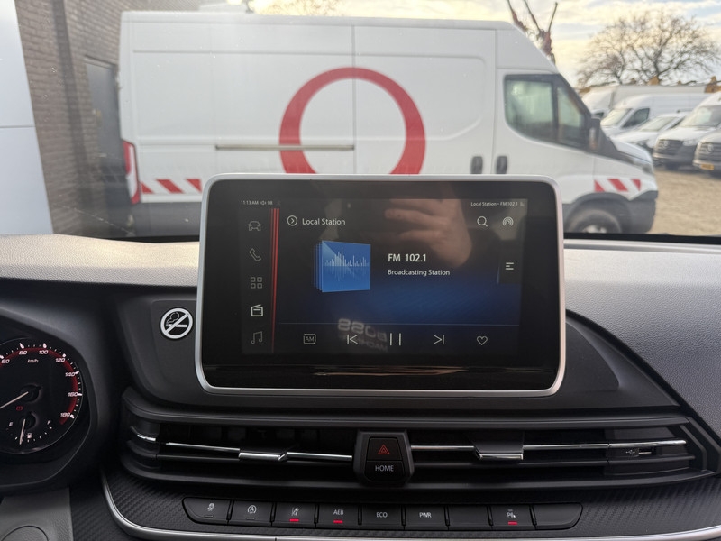 Maxus Deliver 9 2.0 CiT 150PK **Fabrieksgarantie tot 03-2029 / 100.000KM** L3H2 Airco Cruise Control Lane Assist LED Maxus Deliver 9 2.0 CiT 150PK **Fabrieksgarantie tot 03-2029 / 100.000KM** L3H2 Airco Cruise Control Lane Assist LED