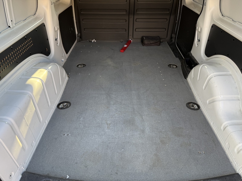 Volkswagen E-Caddy 113PK L2H1 Elektrisch Caddy ABT Maxi 37,3kWh 159km WLTP Trekhaak Airco Stoelverwarming Parkeersensor elektrisch Volkswagen E-Caddy 113PK L2H1 Elektrisch Caddy ABT Maxi 37,3kWh 159km WLTP Trekhaak Airco Stoelverwarming Parkeersensor elektrisch